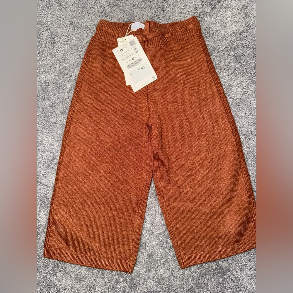 Zara - *NWT* size 2-3 years knit wide leg pant